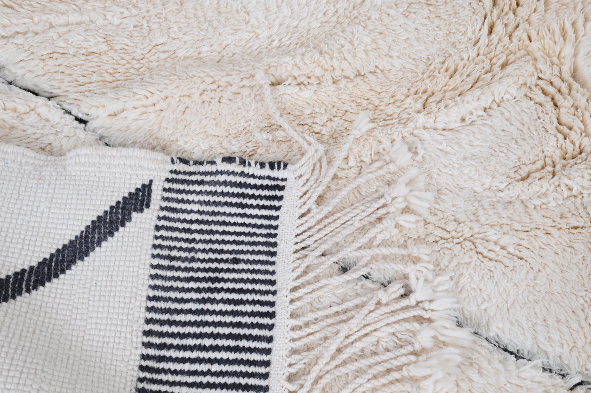 Moroccan custom rug from Beni Ourain, Wool and Thread, black and white
