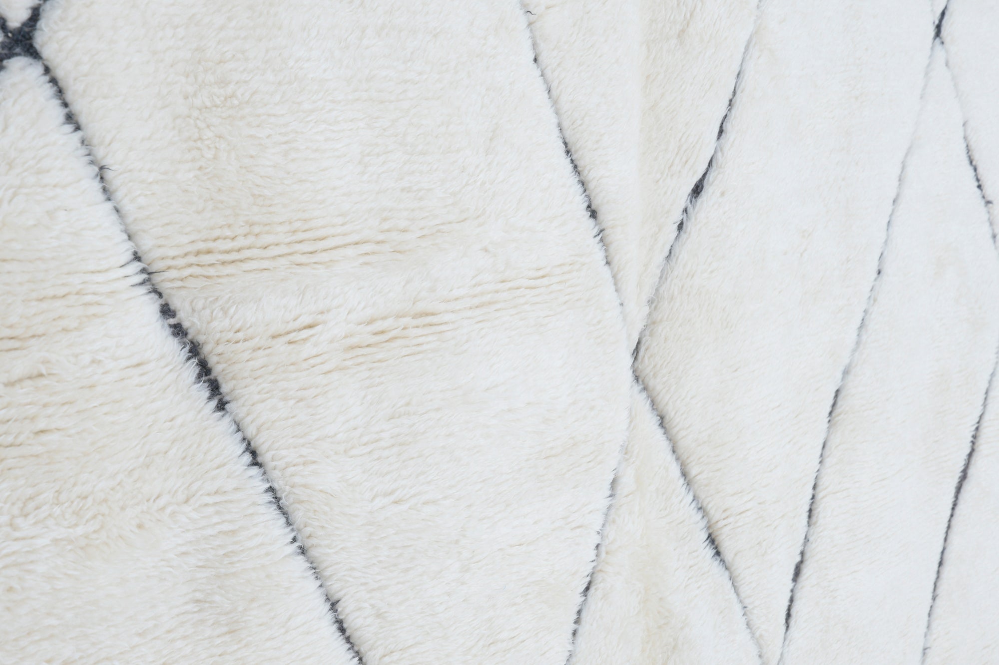 Moroccan custom rug from Beni Ourain, Wool and Thread, black and white