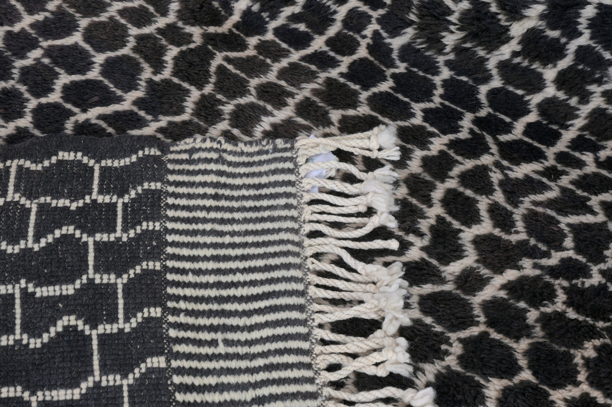 Moroccan custom rug from Beni Ourain, Wool and Thread, Black