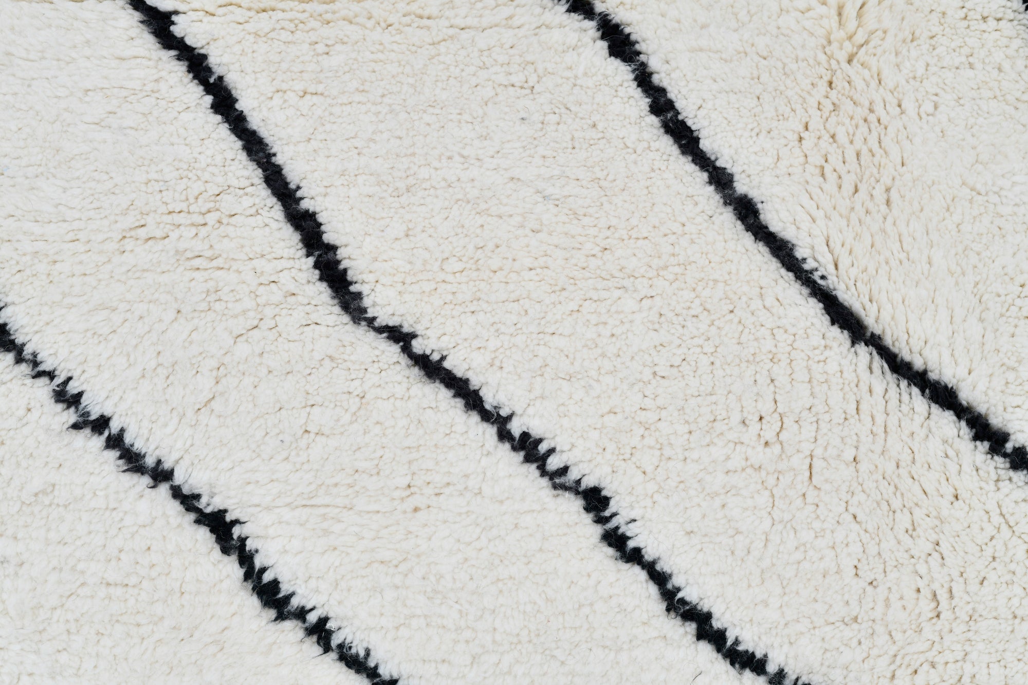 Moroccan custom rug from Beni Ourain, Wool and Thread, black and white
