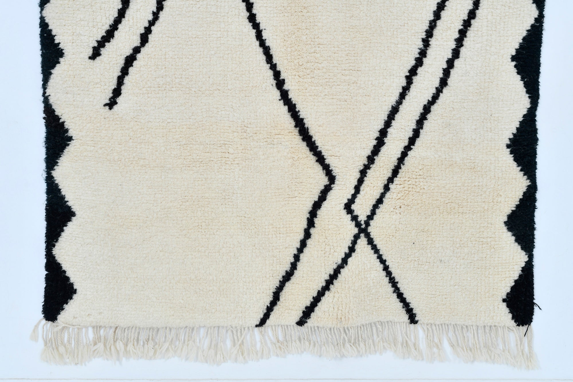 Moroccan custom rug from Beni Ourain, Wool and Thread, black and white