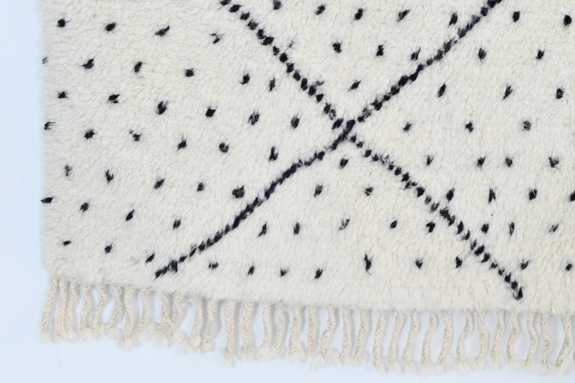 Moroccan custom rug from Beni Ourain, Wool and Thread, black and white