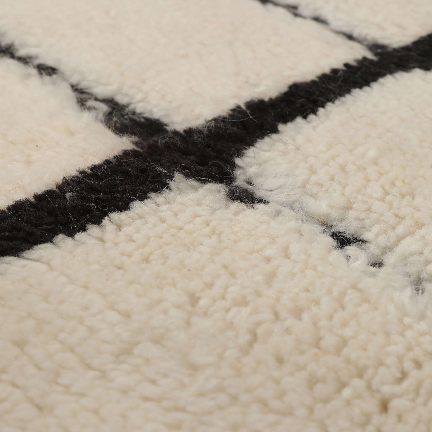 Moroccan custom rug from Beni Ourain, Wool and Thread, White