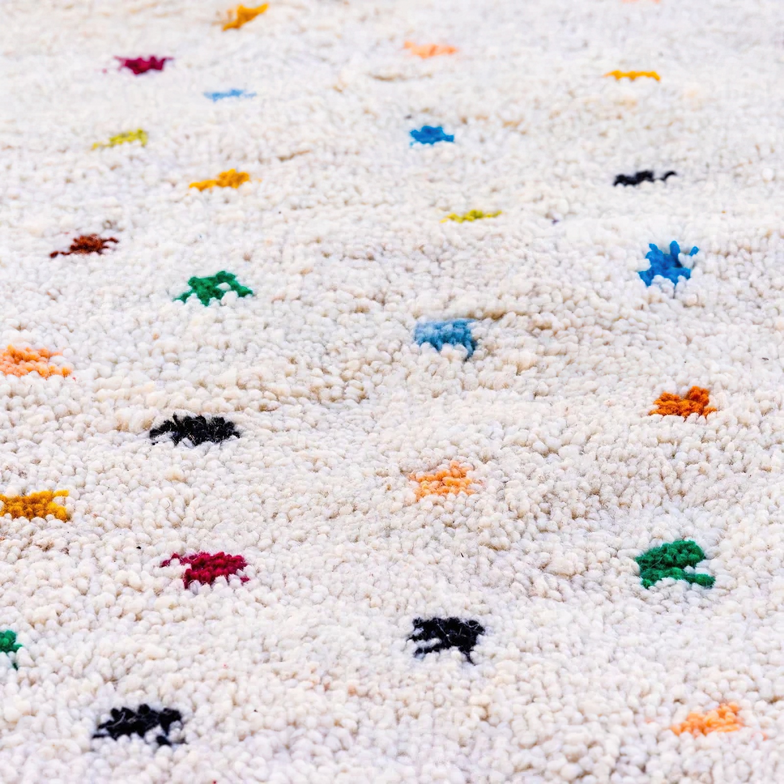 Moroccan custom rug from Beni Ourain, Wool and Thread, White