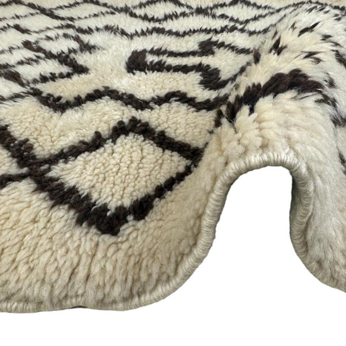 Moroccan custom rug from Beni Ourain, Wool and Thread, White
