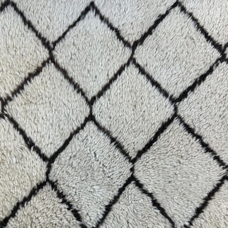 Lineage Rug 4528