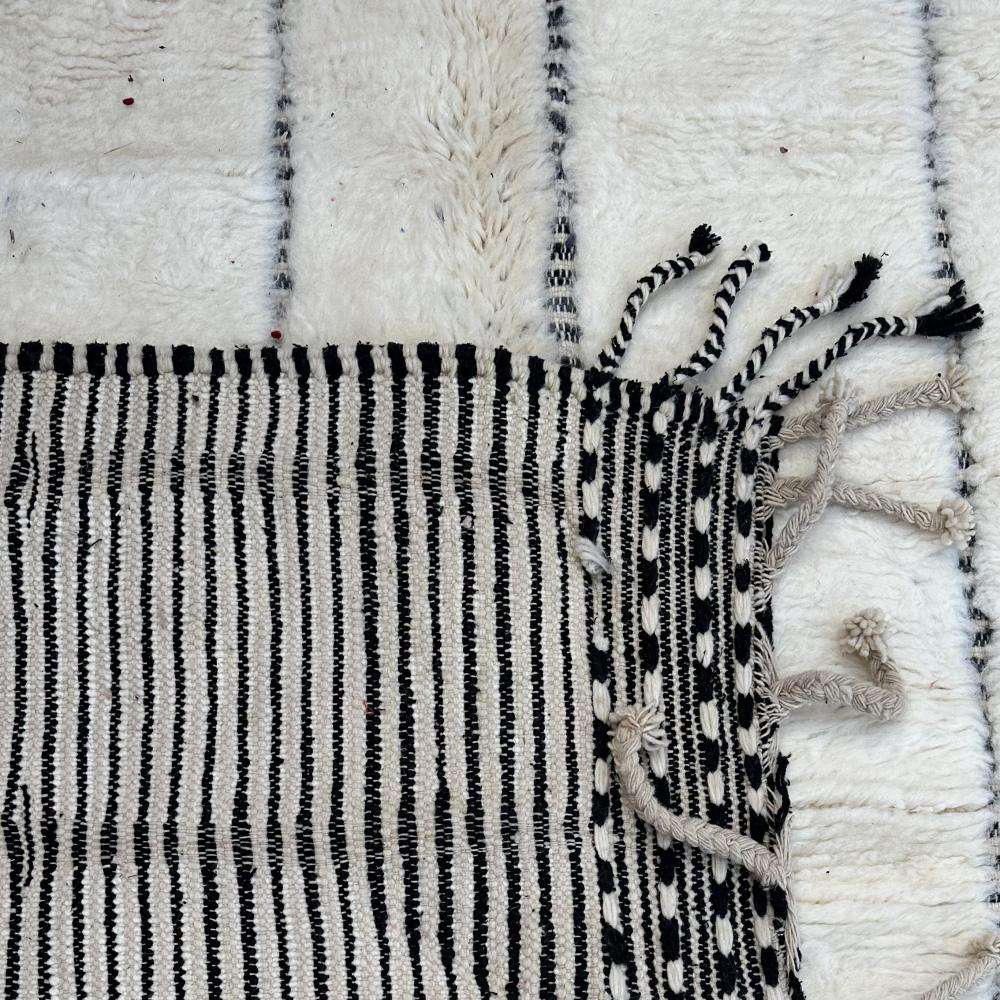 Moroccan custom rug from Beni Ourain, Wool and Thread, black and white