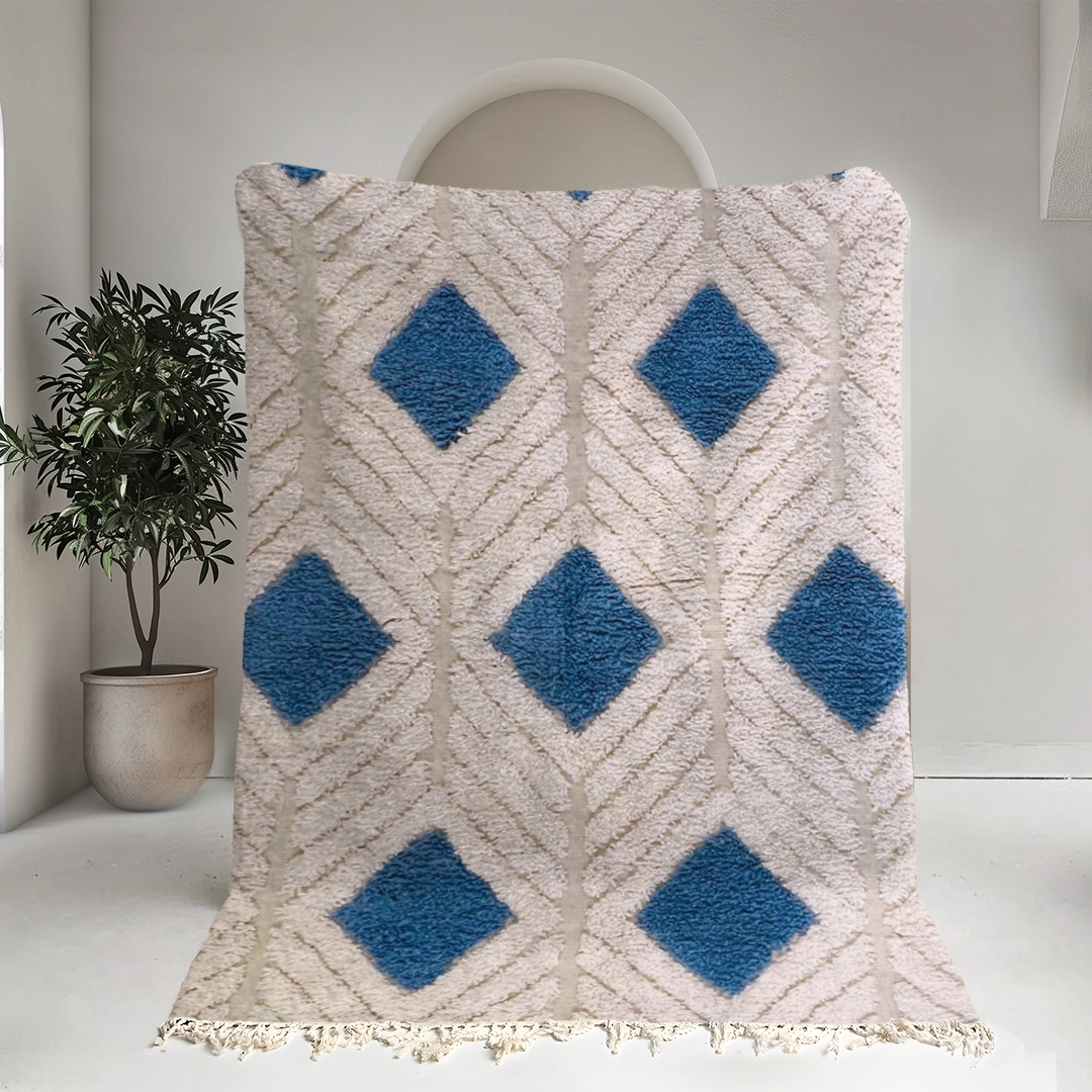 Moroccan custom rug from Beni Ourain, Wool, Off-white