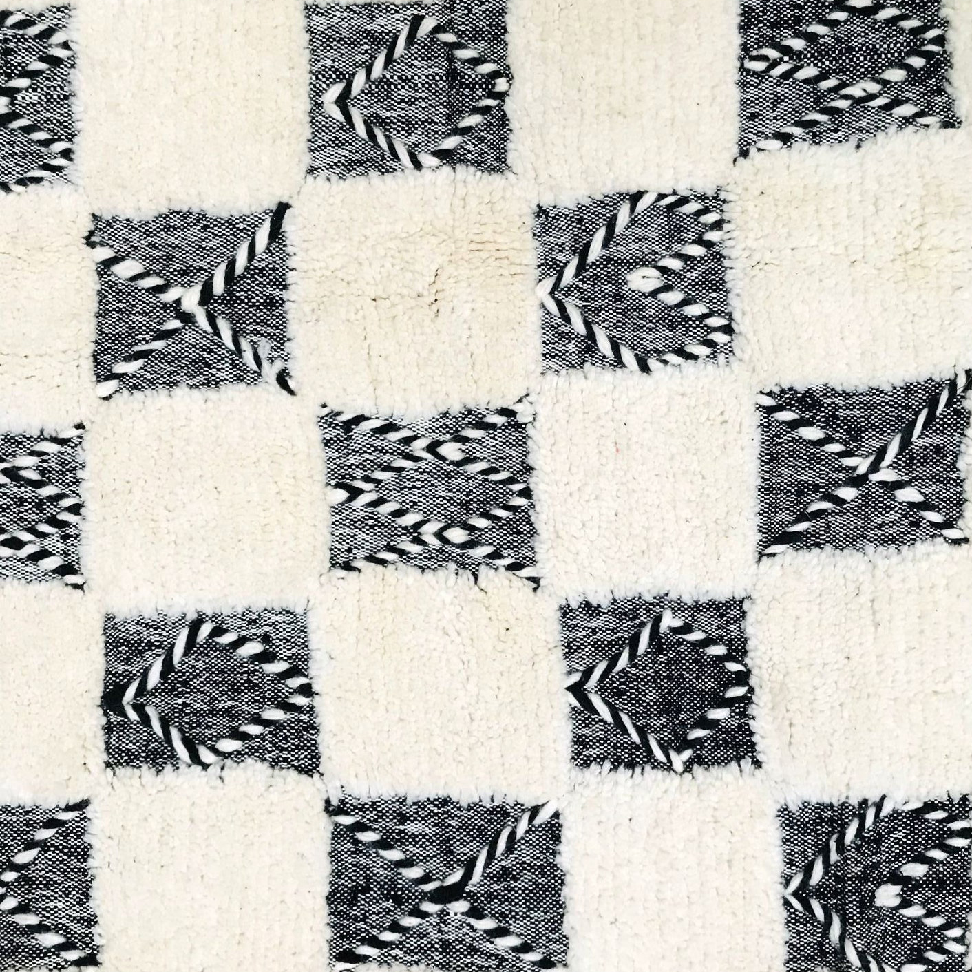 Moroccan custom rug from Beni Ourain, Wool, black and white